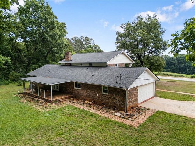 451 Toms Creek Road, Martin, GA 30557