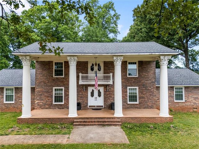 451 Toms Creek Road, Martin, GA 30557