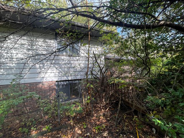 22080 GREENVIEW Road, Council Bluffs, IA 51503