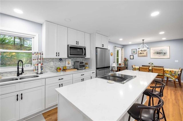 4406 Hale SW Drive, Lilburn, GA 30047