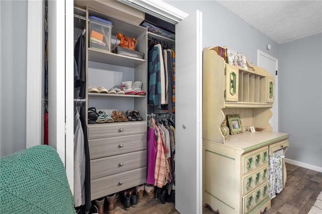 4406 Hale SW Drive, Lilburn, GA 30047