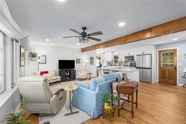 4406 Hale SW Drive, Lilburn, GA 30047