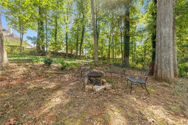 4406 Hale SW Drive, Lilburn, GA 30047