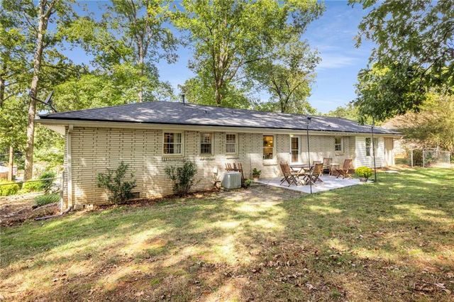 4406 Hale SW Drive, Lilburn, GA 30047