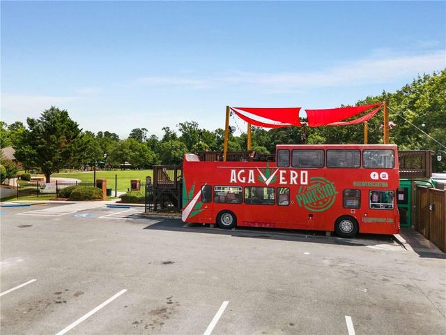 4406 Hale SW Drive, Lilburn, GA 30047