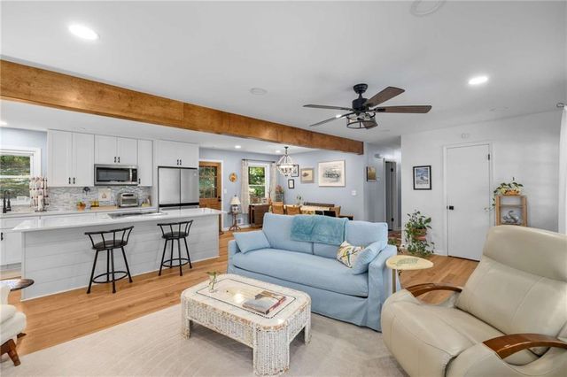 4406 Hale SW Drive, Lilburn, GA 30047