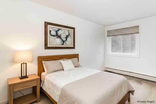 1601 N Innsbruck Drive NE 123, Fridley, MN 55432