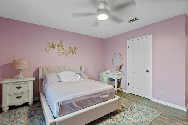 100 Horseshoe Drive, Sherwood, AR 72120