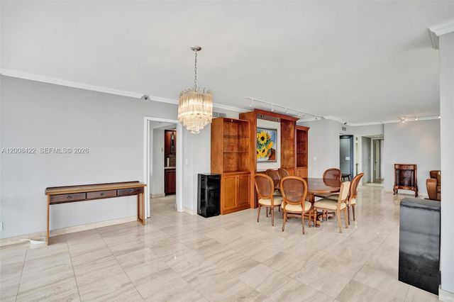 19355 Turnberry Way 8K, Aventura, FL 33180