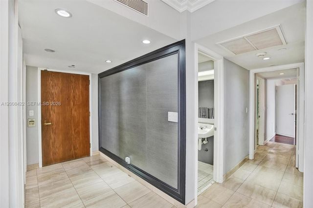 19355 Turnberry Way 8K, Aventura, FL 33180