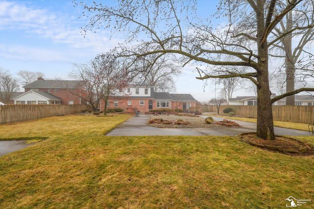 1629 Arbor Avenue, Monroe, MI 48162