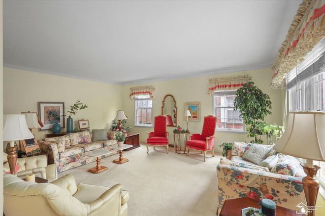 1629 Arbor Avenue, Monroe, MI 48162