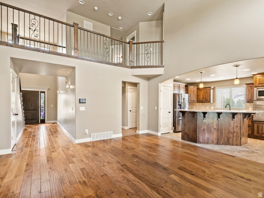 2027 S DAVIS LN, West Haven, UT 84401 — photo 2