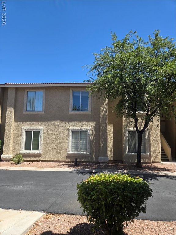 7200 Pirates Cove Road 2047, Las Vegas, NV 89145