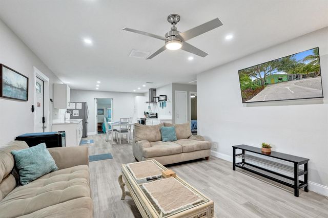 1947 Holman Drive, North Palm Beach, FL 33408