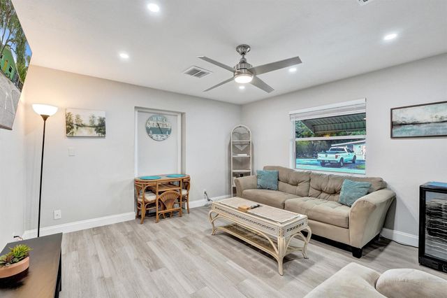 1947 Holman Drive, North Palm Beach, FL 33408
