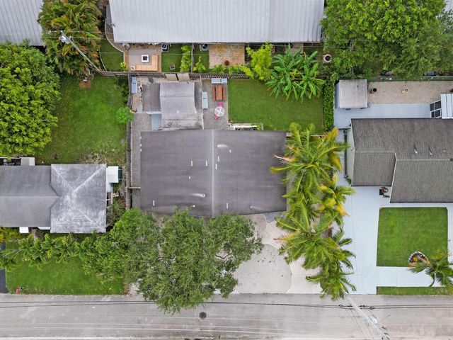 1947 Holman Drive, North Palm Beach, FL 33408