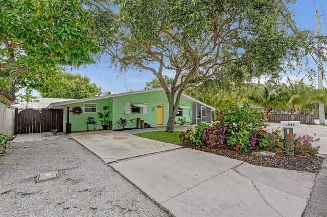 1947 Holman Drive, North Palm Beach, FL 33408