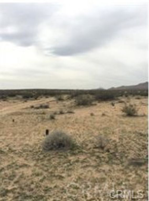 4 Alpine, Palmdale, CA 93591