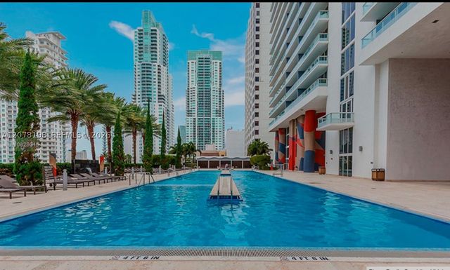 50 Biscayne Blvd 606, Miami, FL 33132