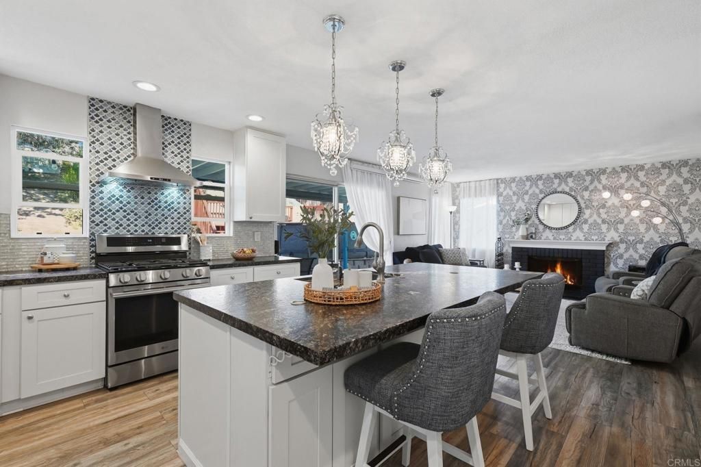 1340 Dorsey Way, Vista, CA 92083 — photo 3