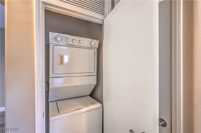 15 Via Mantova 302, Henderson, NV 89011