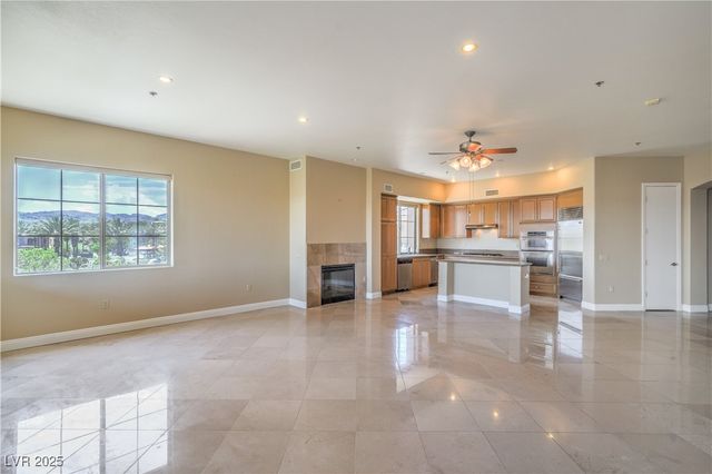 15 Via Mantova 302, Henderson, NV 89011