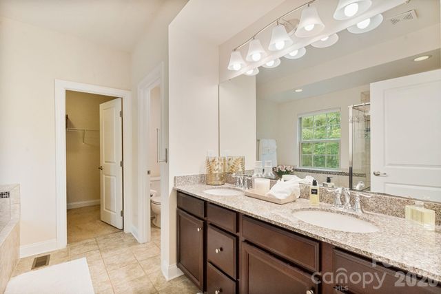 237 Ashmore Circle, Troutman, NC 28166
