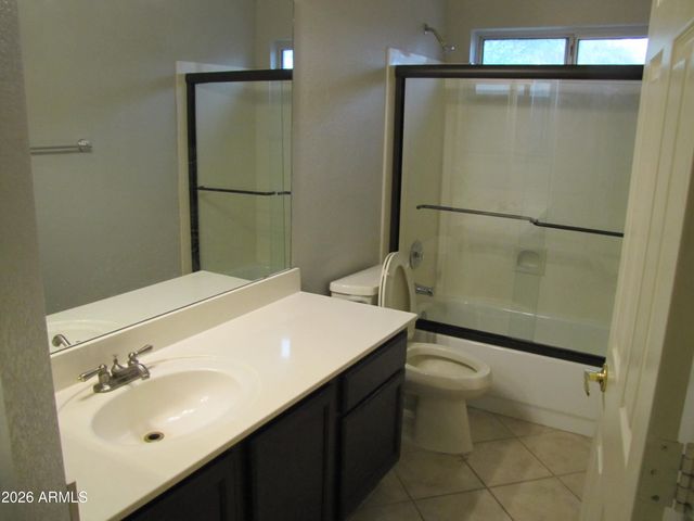 261 W VERANO Place, Gilbert, AZ 85233