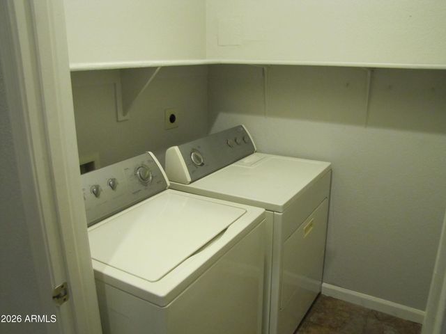 261 W VERANO Place, Gilbert, AZ 85233