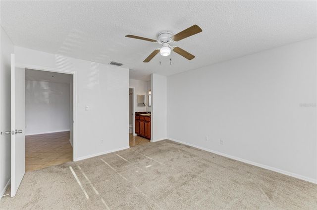 4045 CROCKERS LAKE BOULEVARD 2215, Sarasota, FL 34238