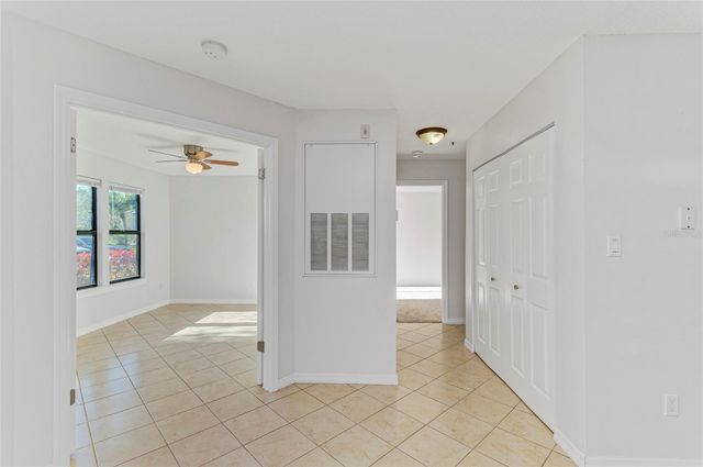 4045 CROCKERS LAKE BOULEVARD 2215, Sarasota, FL 34238