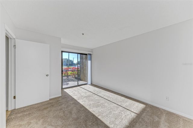 4045 CROCKERS LAKE BOULEVARD 2215, Sarasota, FL 34238