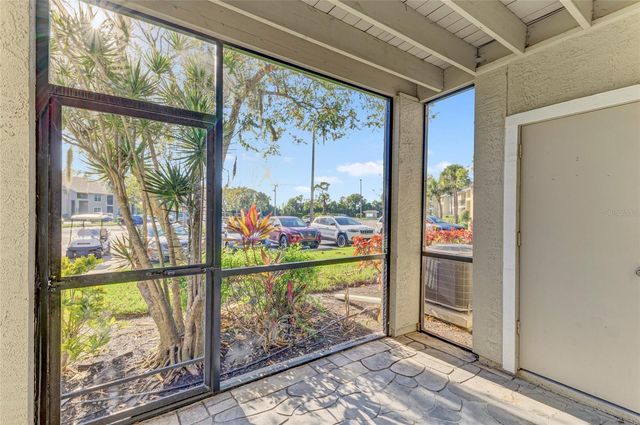 4045 CROCKERS LAKE BOULEVARD 2215, Sarasota, FL 34238