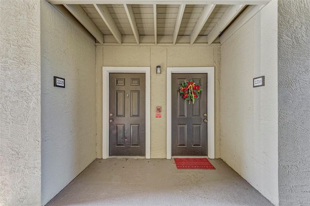 4045 CROCKERS LAKE BOULEVARD 2215, Sarasota, FL 34238