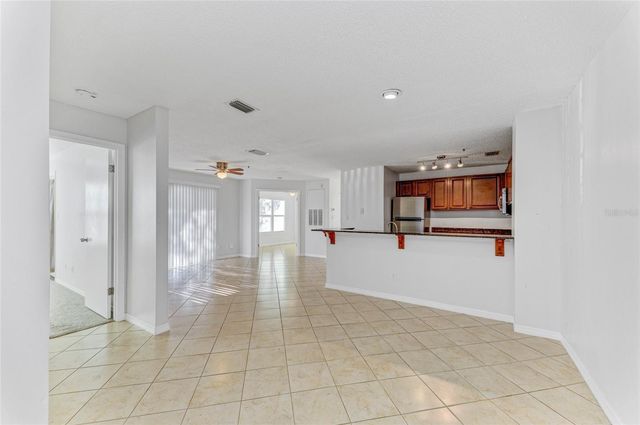 4045 CROCKERS LAKE BOULEVARD 2215, Sarasota, FL 34238