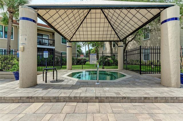 4045 CROCKERS LAKE BOULEVARD 2215, Sarasota, FL 34238