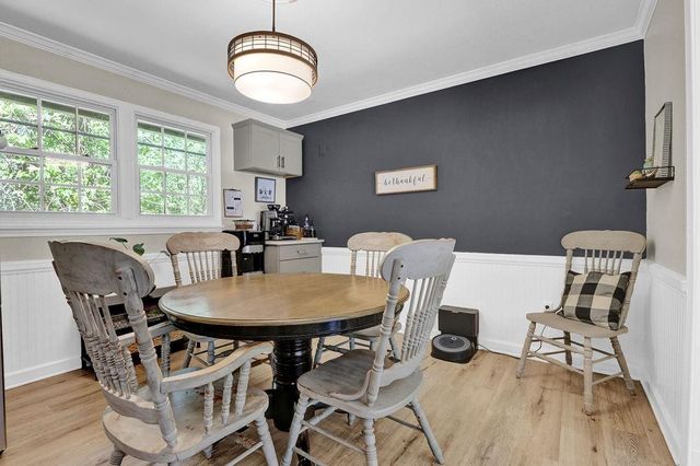 557 Rue Montaigne, Stone Mountain, GA 30083