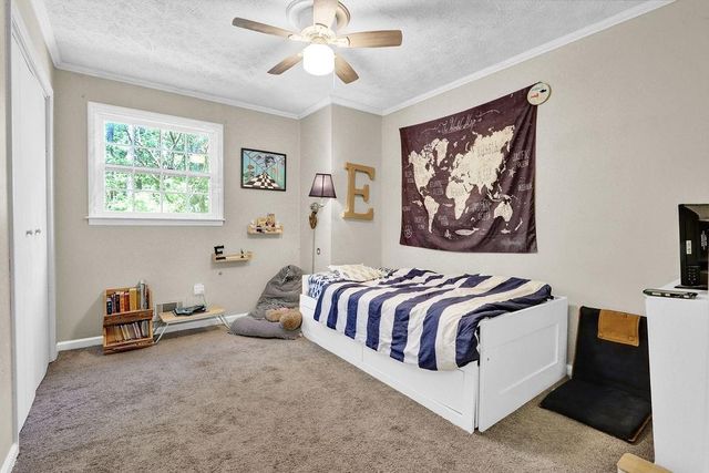 557 Rue Montaigne, Stone Mountain, GA 30083