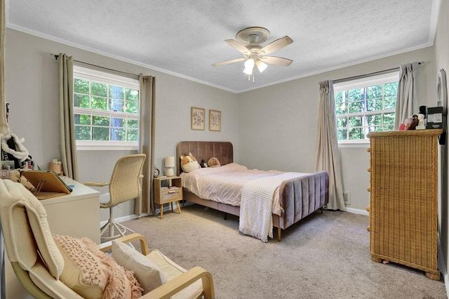 557 Rue Montaigne, Stone Mountain, GA 30083