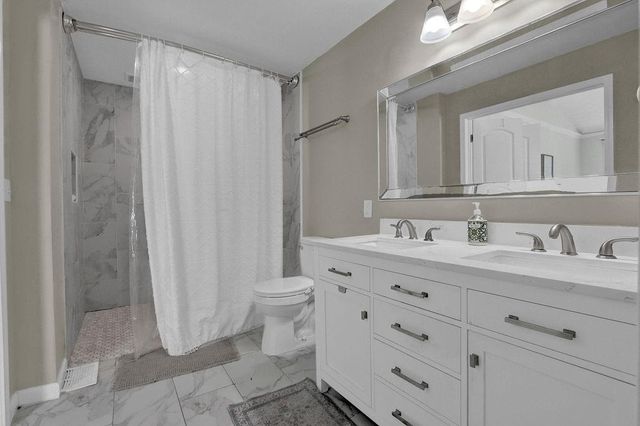 557 Rue Montaigne, Stone Mountain, GA 30083