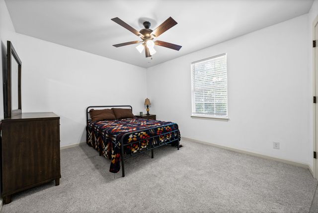 941 Kingsbury Dr Apt C, Clarksville, TN 37040