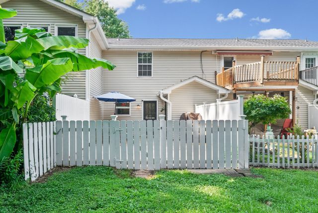 941 Kingsbury Dr Apt C, Clarksville, TN 37040