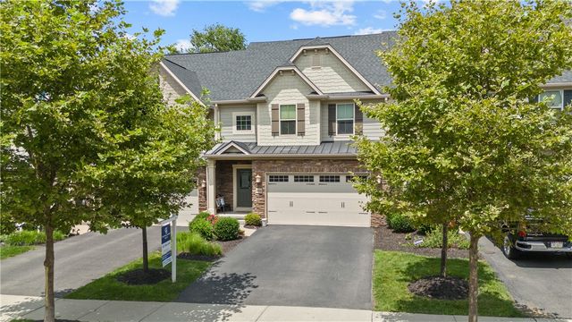 433 Fairmont Dr, Marshall, PA 15090