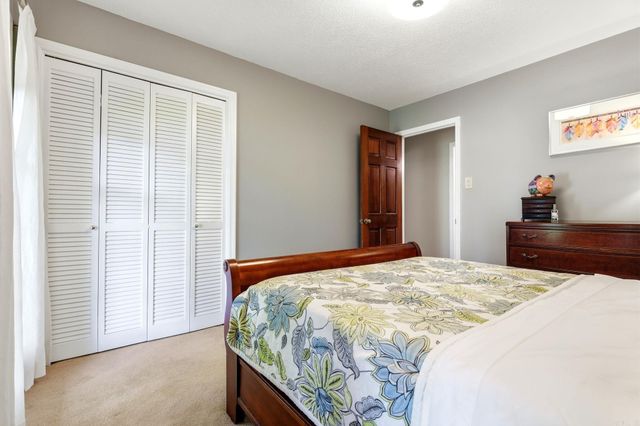30 Foxhunt Trail, Little Rock, AR 72227