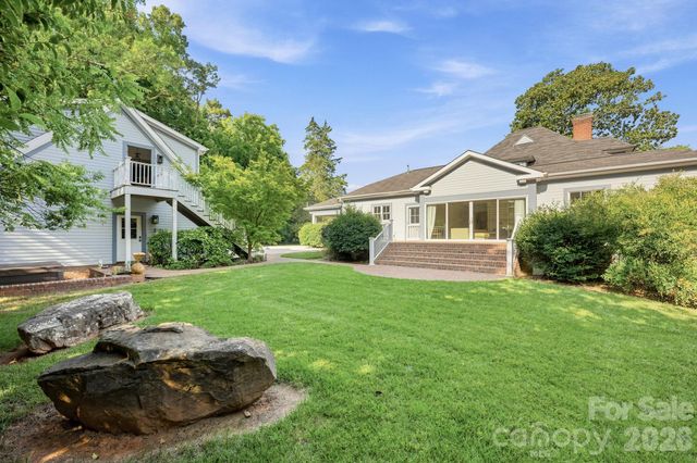 519 South Street, Davidson, NC 28036