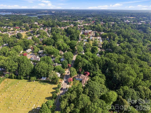 519 South Street, Davidson, NC 28036