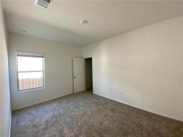 7412 Tonka LN, Austin, TX 78744