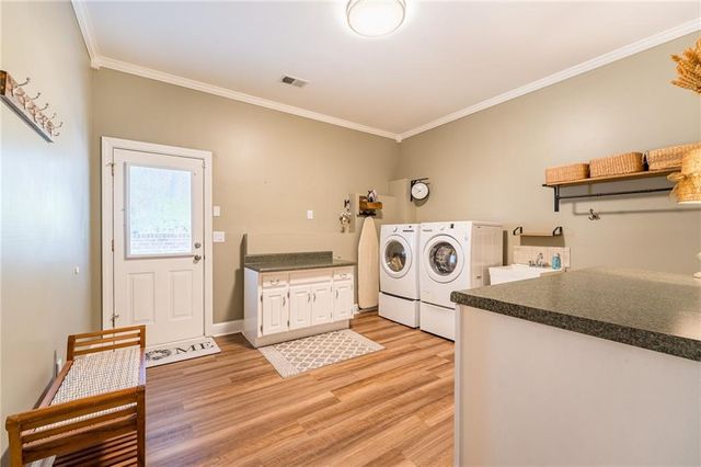 1820 Wesleyan Lane, Loganville, GA 30052