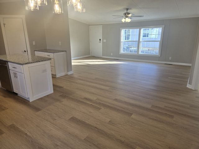 223 E Park Ave, Gallatin, TN 37066